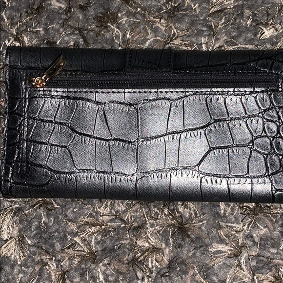 Guess wallet - Picture 3 of 6